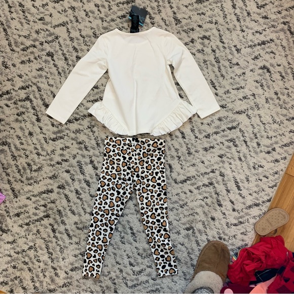 Cynthia Rowley Outift - Picture 2 of 4